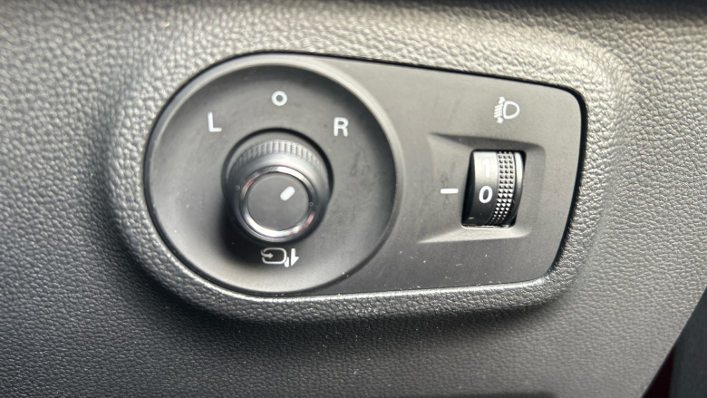 MG ZS 1.5 VTi-TECH Exclusive 5dr Petrol Hatchback